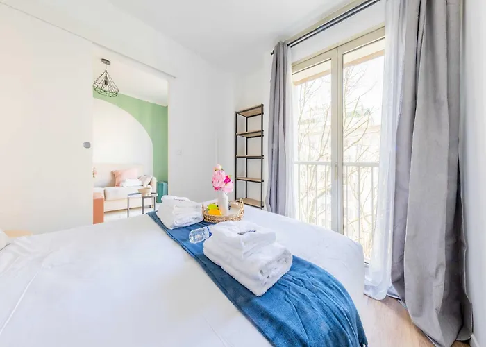 דירה Chic Parisian 1-bedroom In Vibrant 10th Arr - Mobility Lease